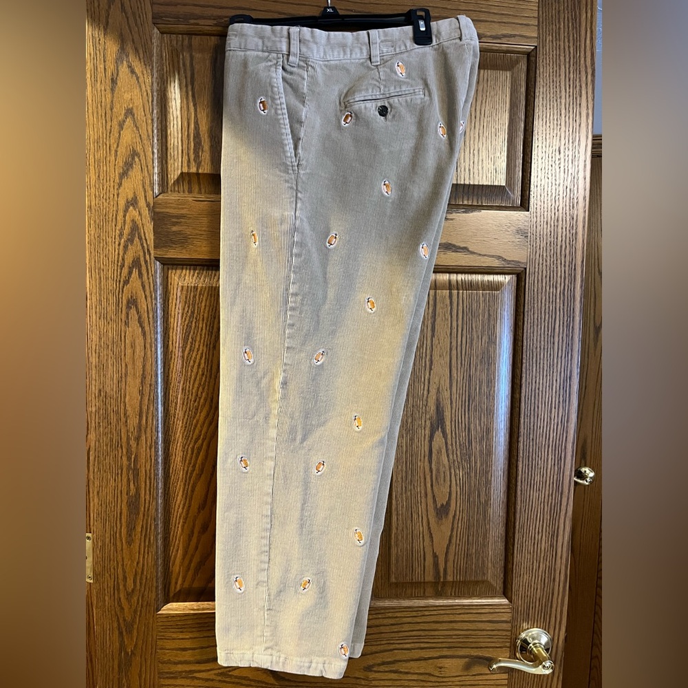 Castaway Men's Embroidered Tan Pants 38x27